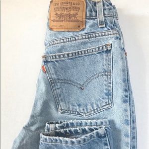 VINTAGE 90’s Levi’s High Waisted 912 orange tab
